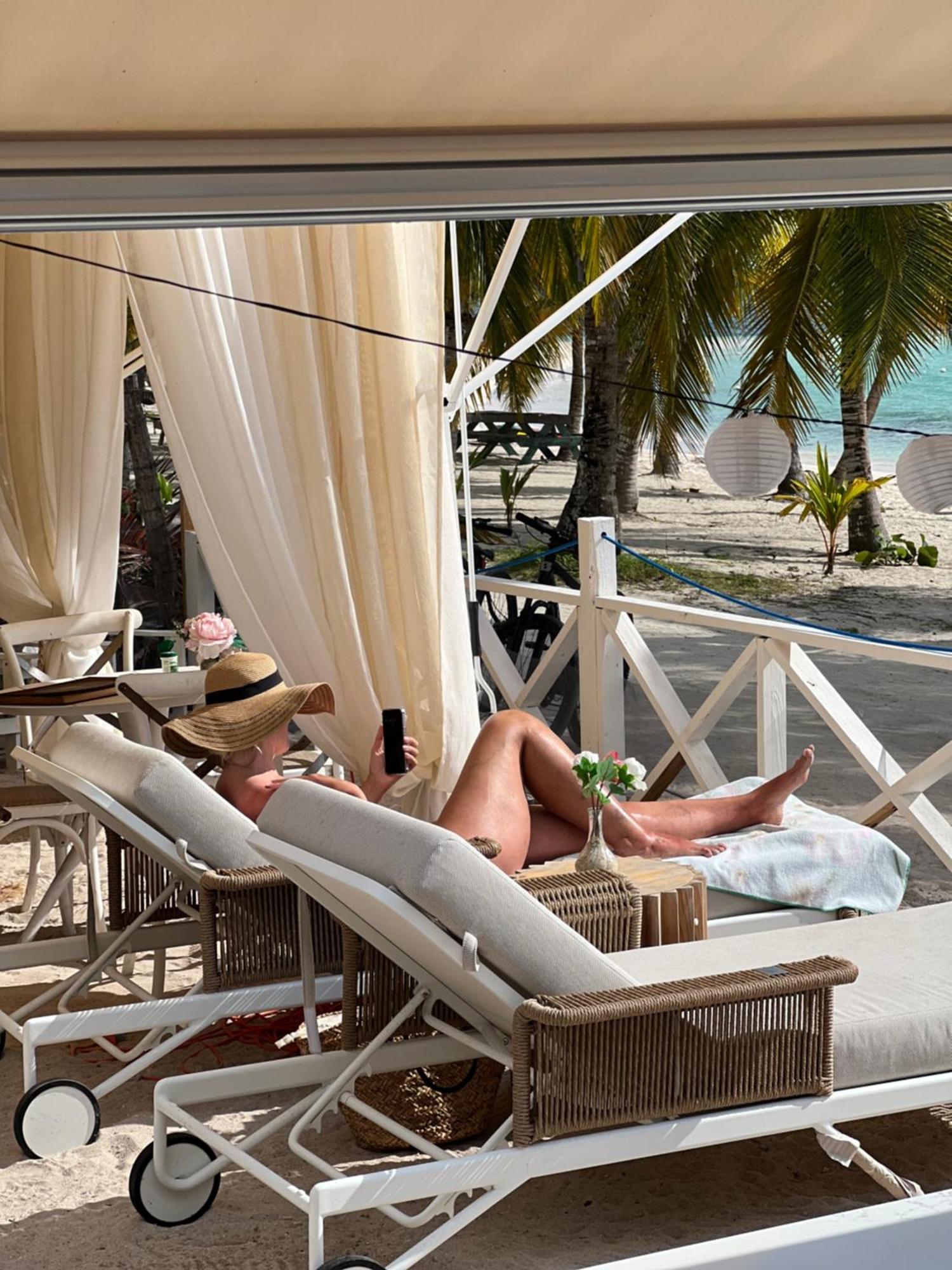 Casa Rosada Beach Front Mano Juan المظهر الخارجي الصورة
