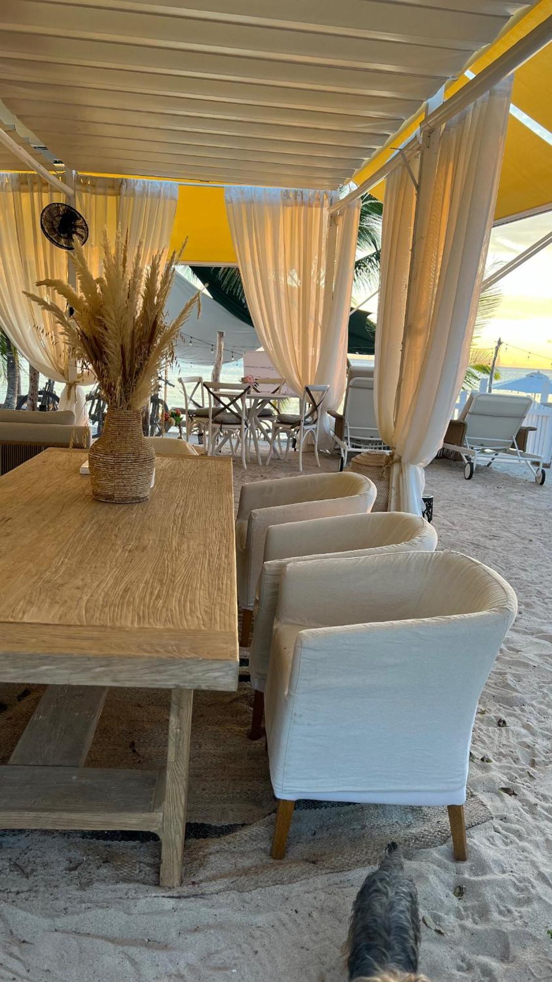 Casa Rosada Beach Front Mano Juan المظهر الخارجي الصورة